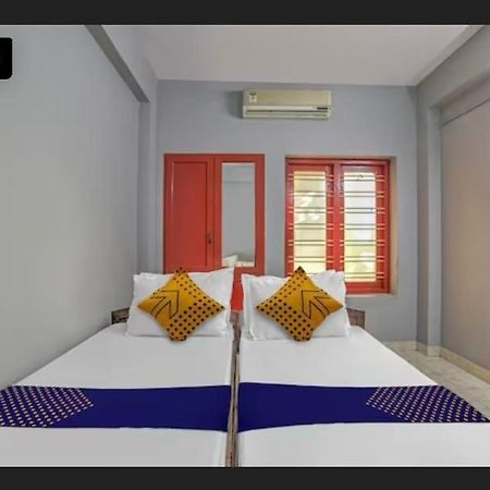Ss Kkp Tourist Home Thiruvananthapuram Екстер'єр фото